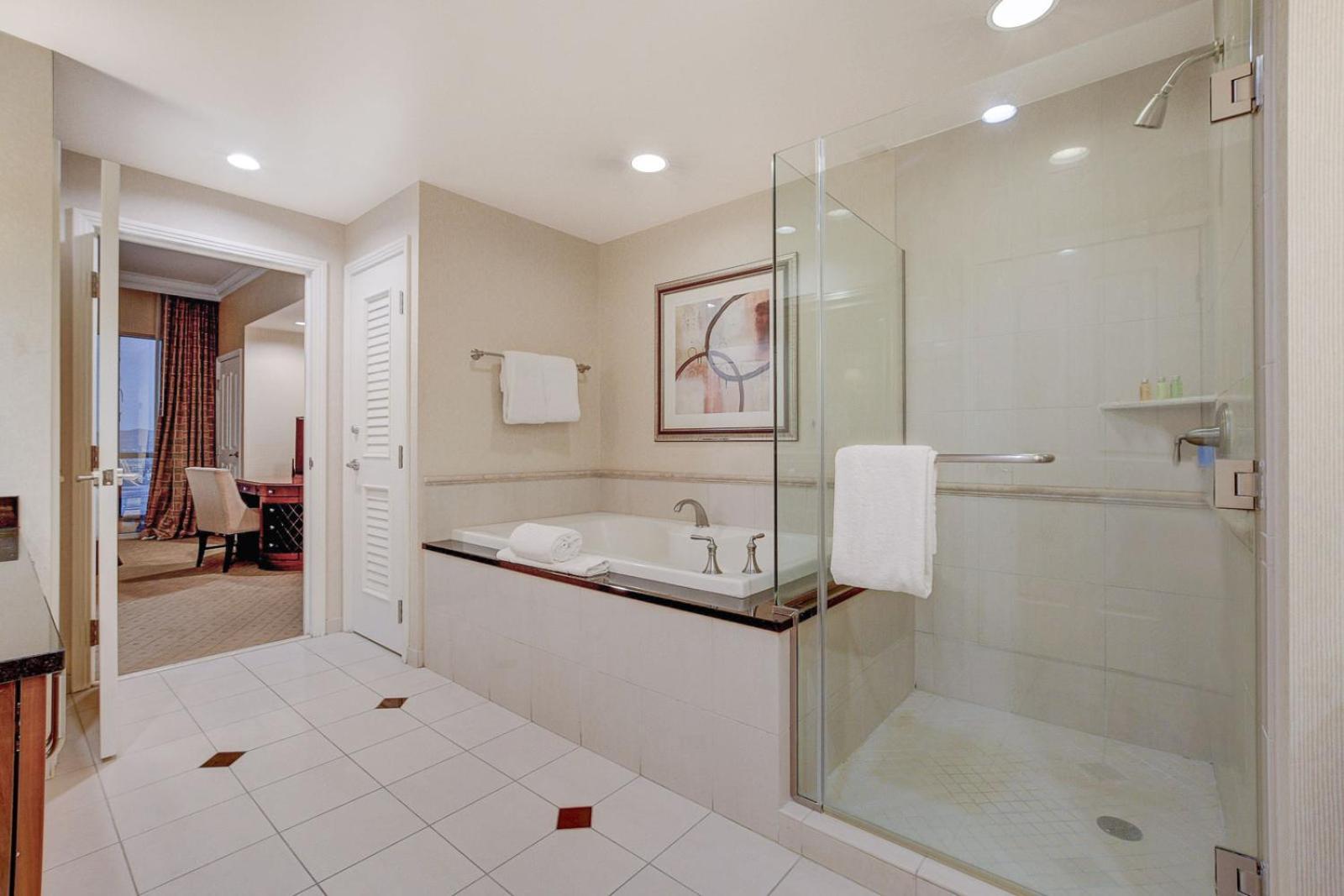Incredible 1Bd 2Bth Suite Mgm Signature*Balcony View ลาสเวกัส ภายนอก รูปภาพ
